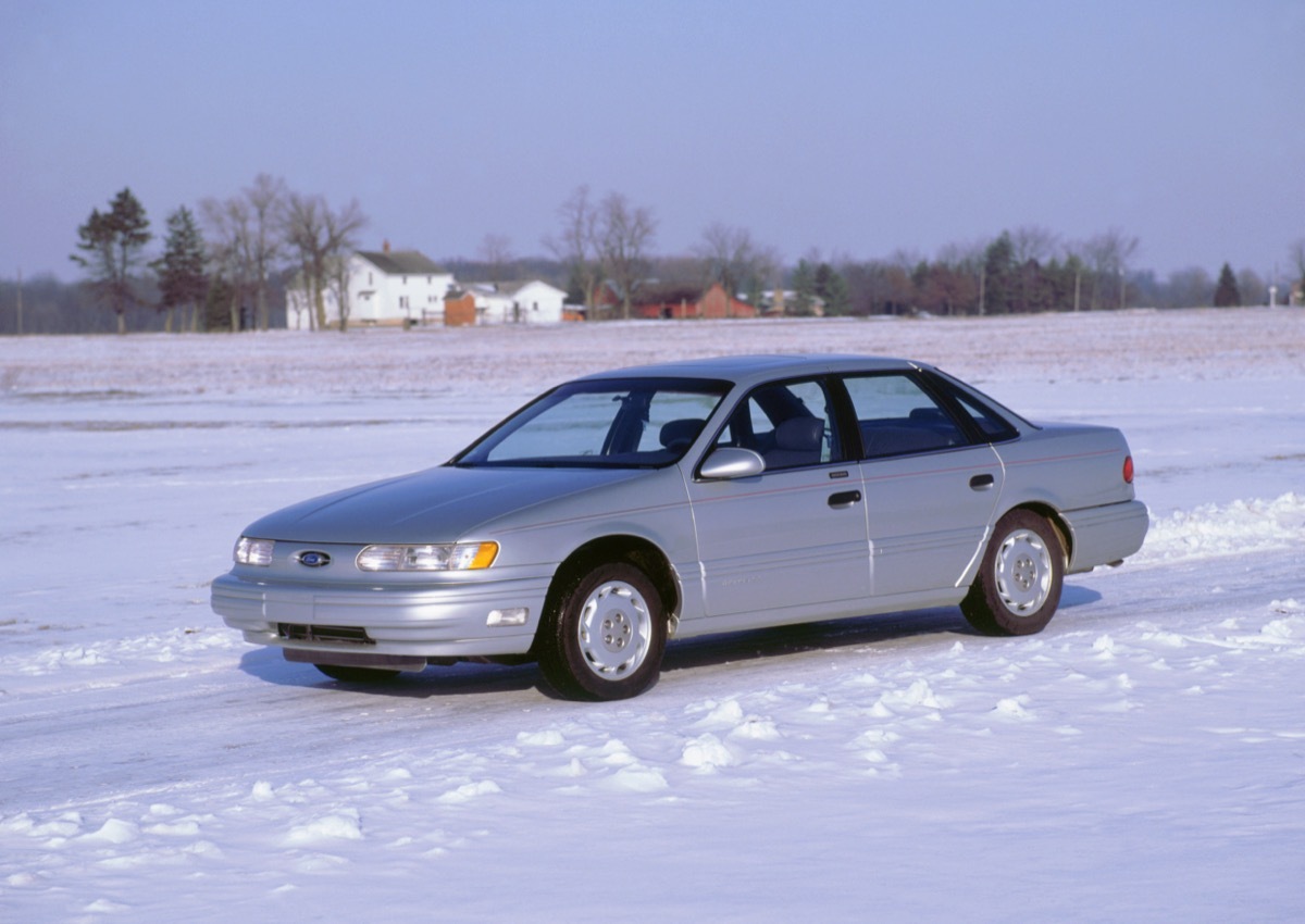 1992 Ford Taurus.