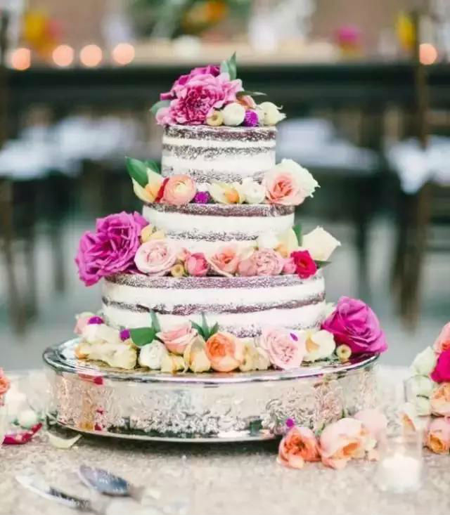 most-beautiful-naked-cakes-02