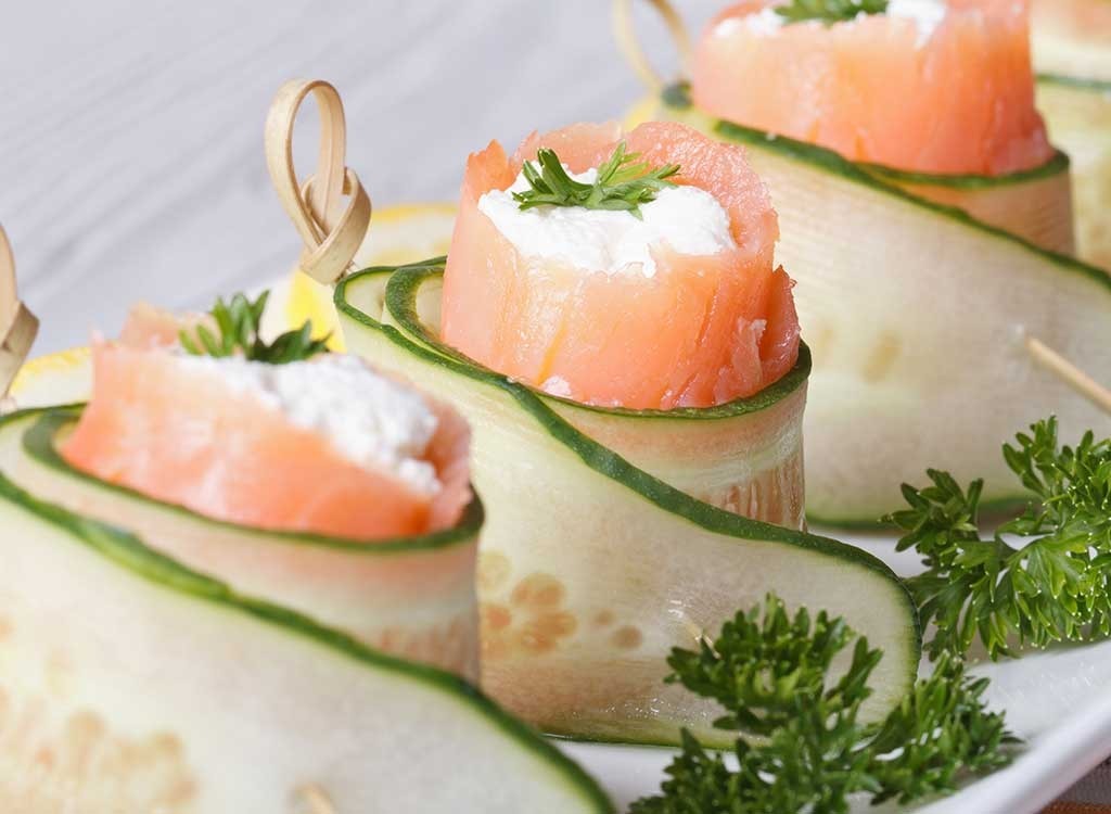 salmon cucumber roll up