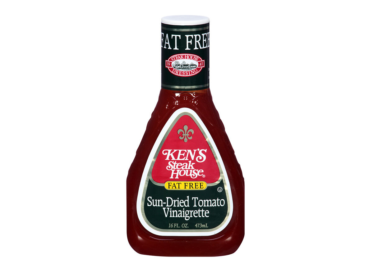 bottle of kens fat free sundried tomato vinaigrette