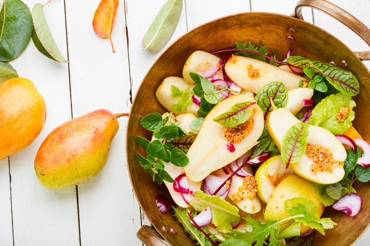 Salad with pears