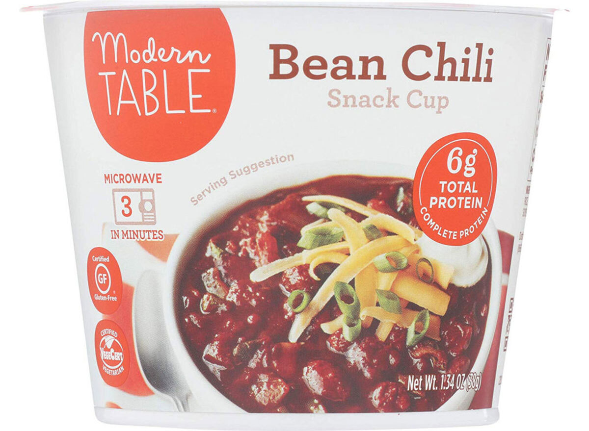 modern table bean chili