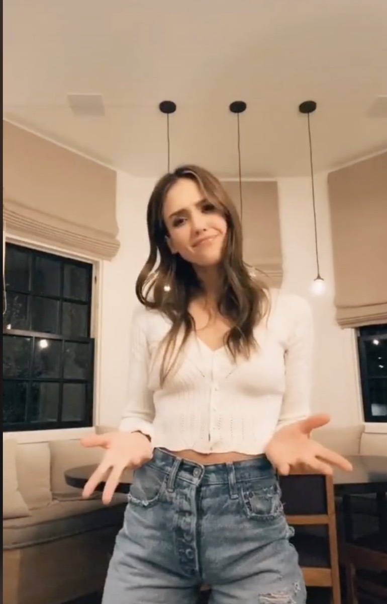 Jessica Alba dancing to the song 