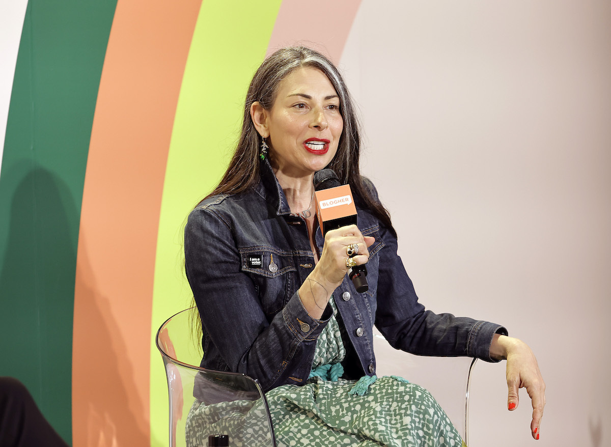 Stacy London speaking on stage