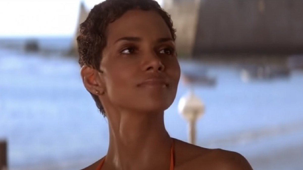 halle berry in die another day