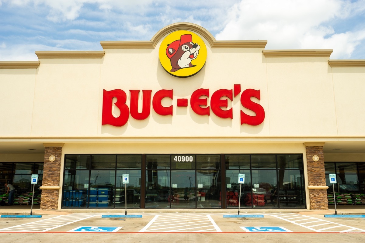 buc ees gas station in texas