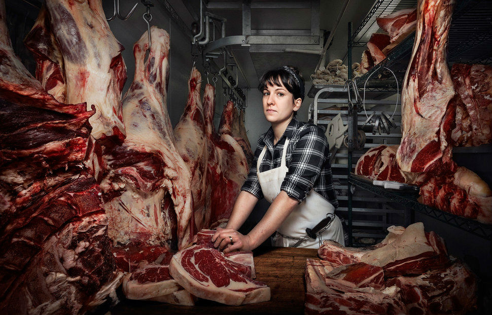 01_women_proving _mens_work_is_not_a_thing_butcher