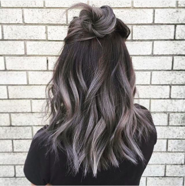 grannyhair-is-the-silver-ombre-trend-breaking-the-internet-06