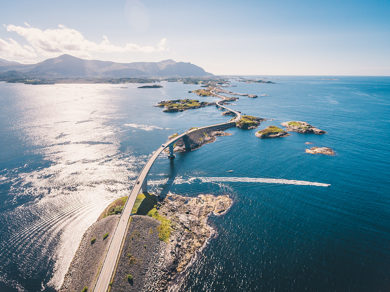 beautiful bridges crossing the Norway archipelagos