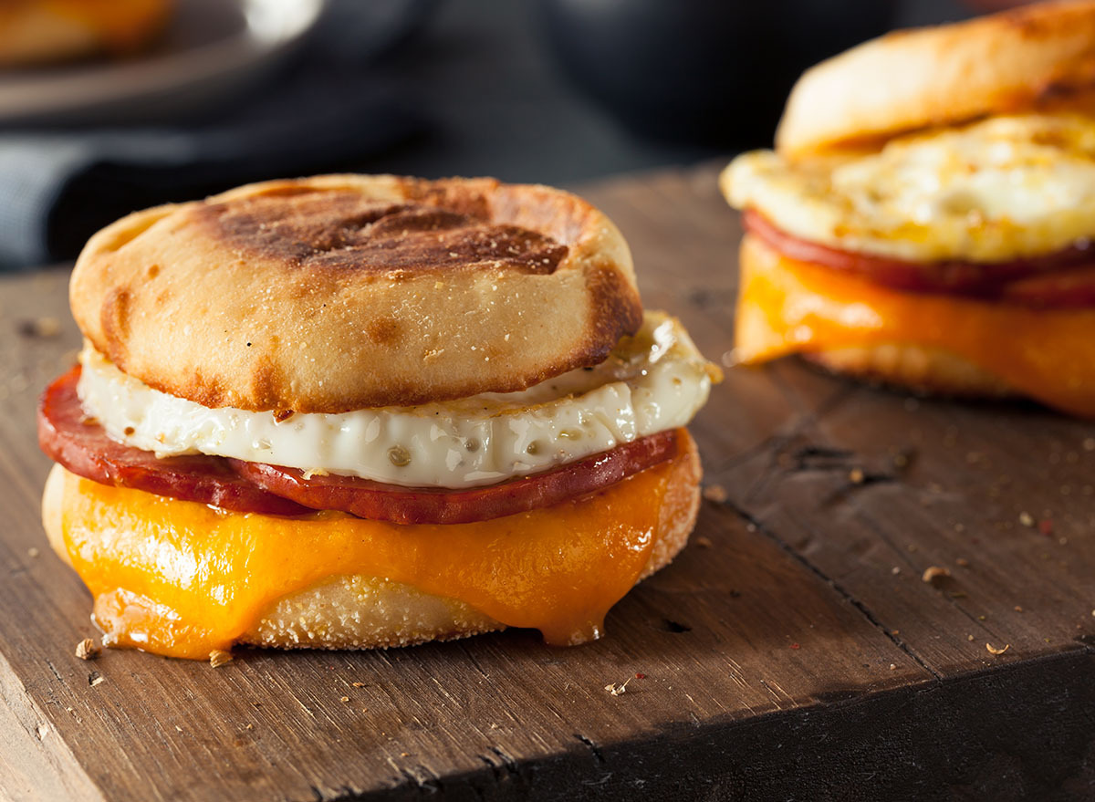 breakfast egg sandwich cheese