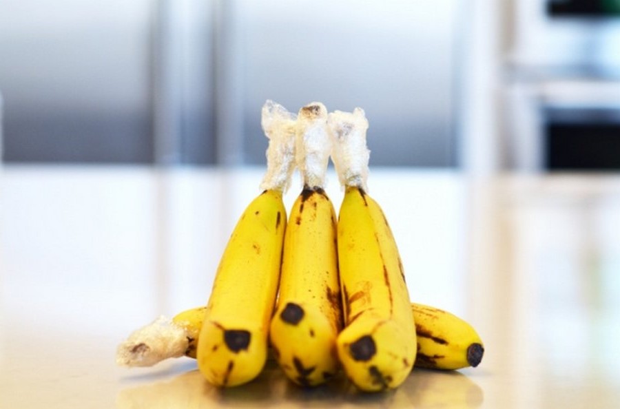 Бананы | 8 хитрых уловок, помогающих увеличить срок годности продуктов | Her Beauty