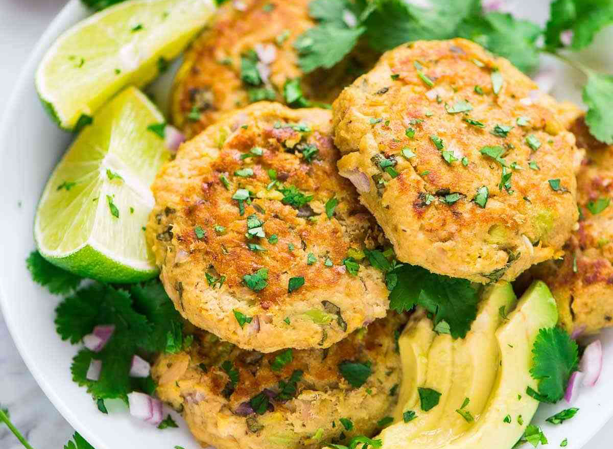 avocado tuna cakes with avocado and lime in bowl
