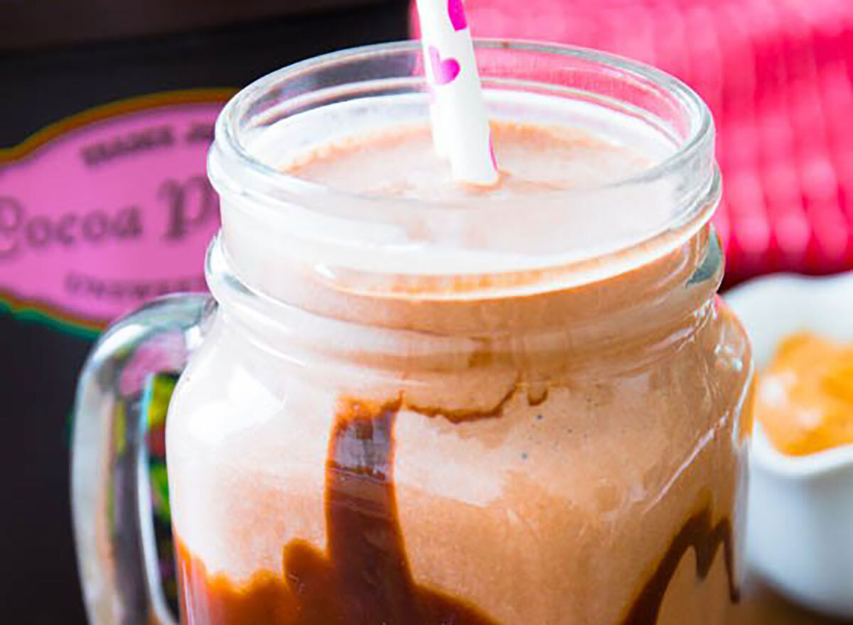 chocolate peanut butter smoothie in glass mug