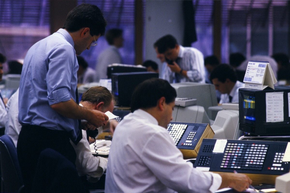 stock market brokers during balck monday, 1980s nostalgia