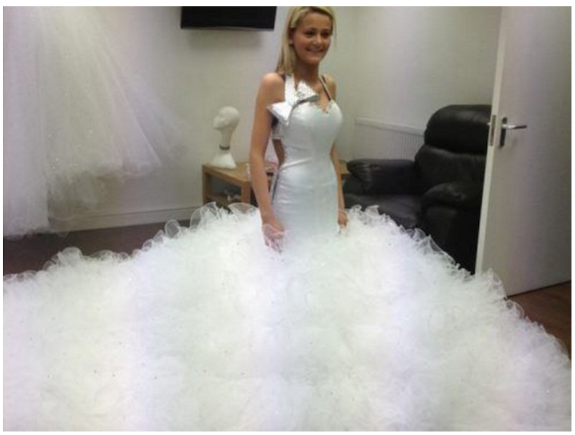 13_Of_The_Worst_Wedding_Dresses_You’ve_Ever_Seen_12