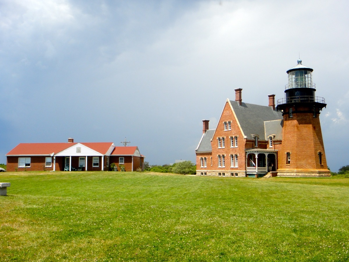 new shoreham lighthouse