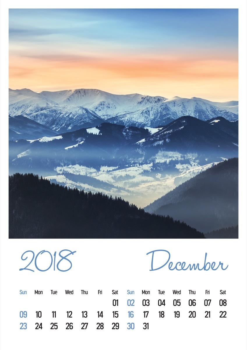 Custom Wall Calendar {Christmas Gift Ideas}