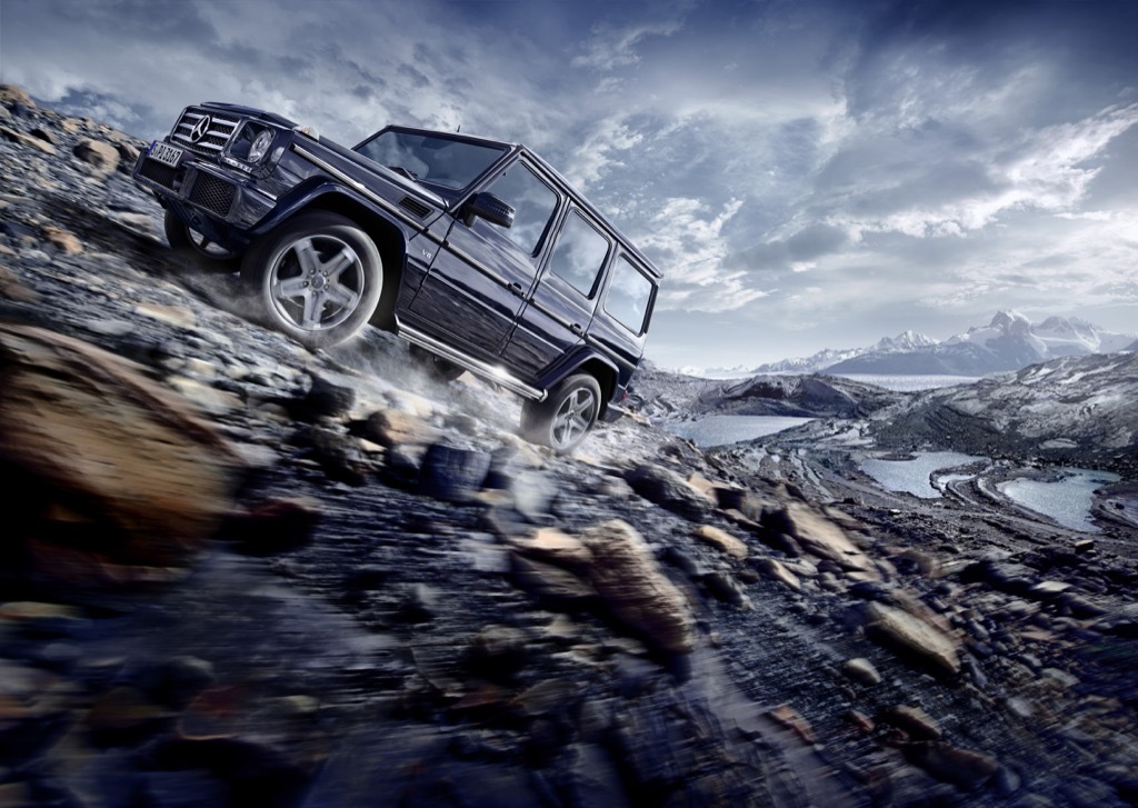 2016 Benz G-Class is a boxy, well-engineered winter driving car