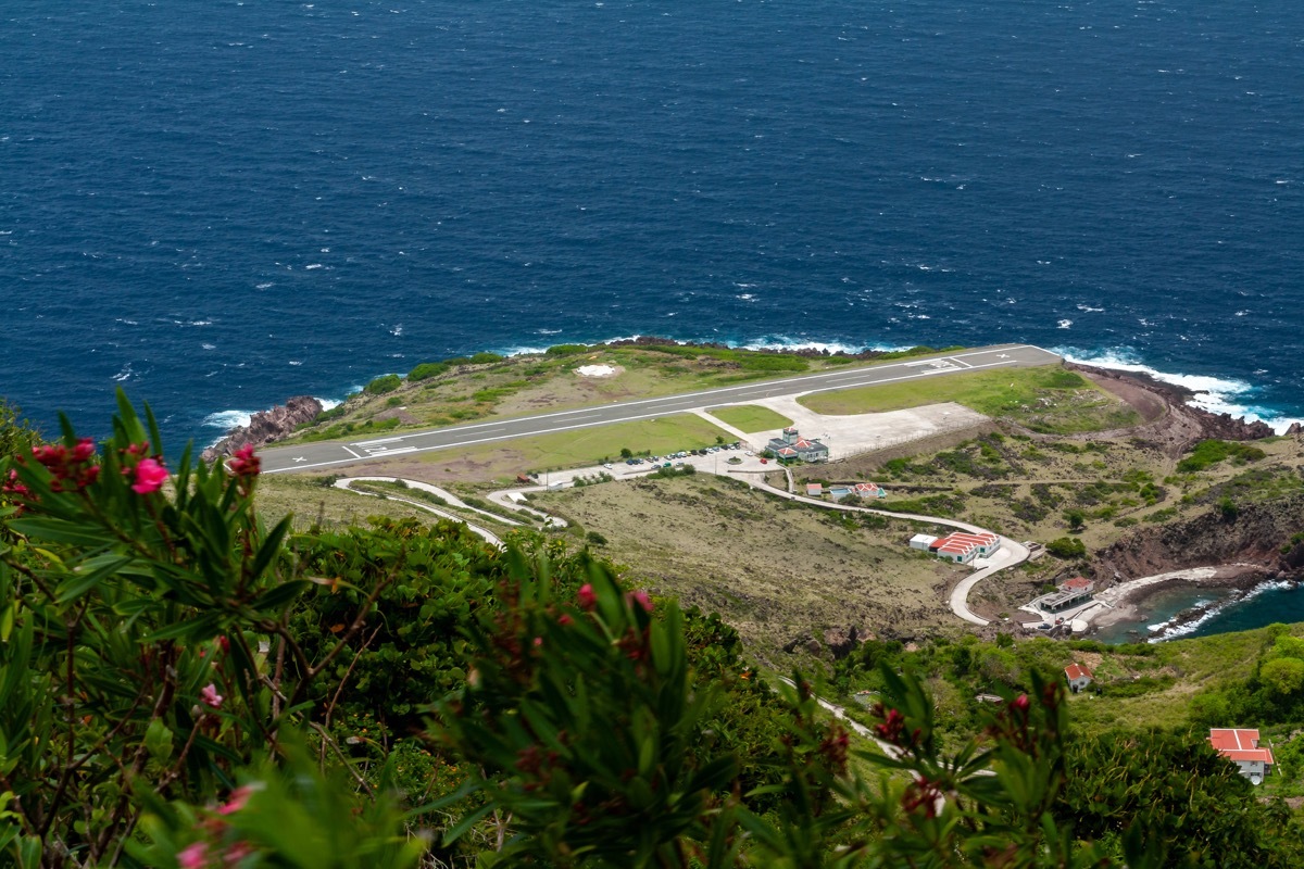 saba airport on an island