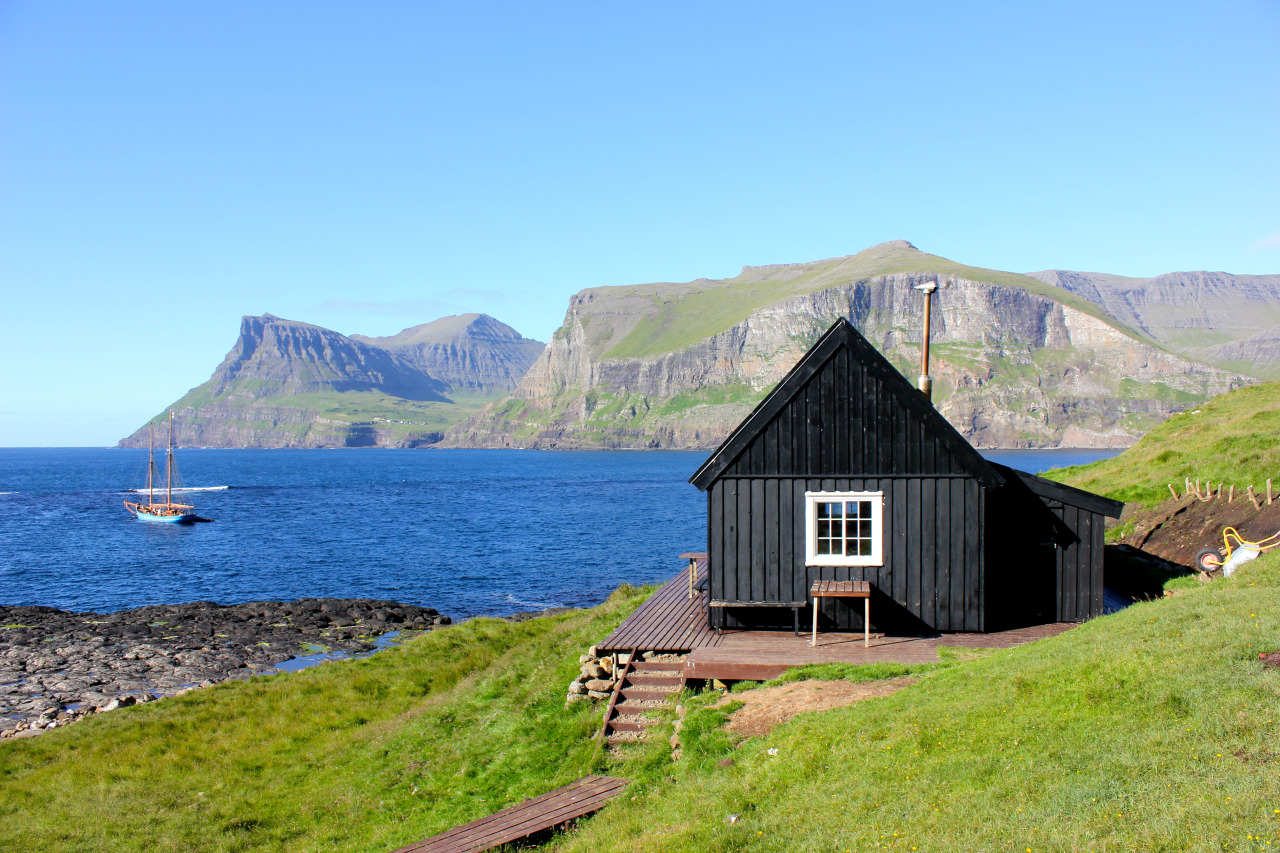 stunningly-dreamy-remote -cabins-in-the-middle-of-nowhere-11