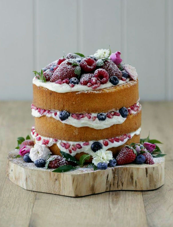 most-beautiful-naked-cakes-01