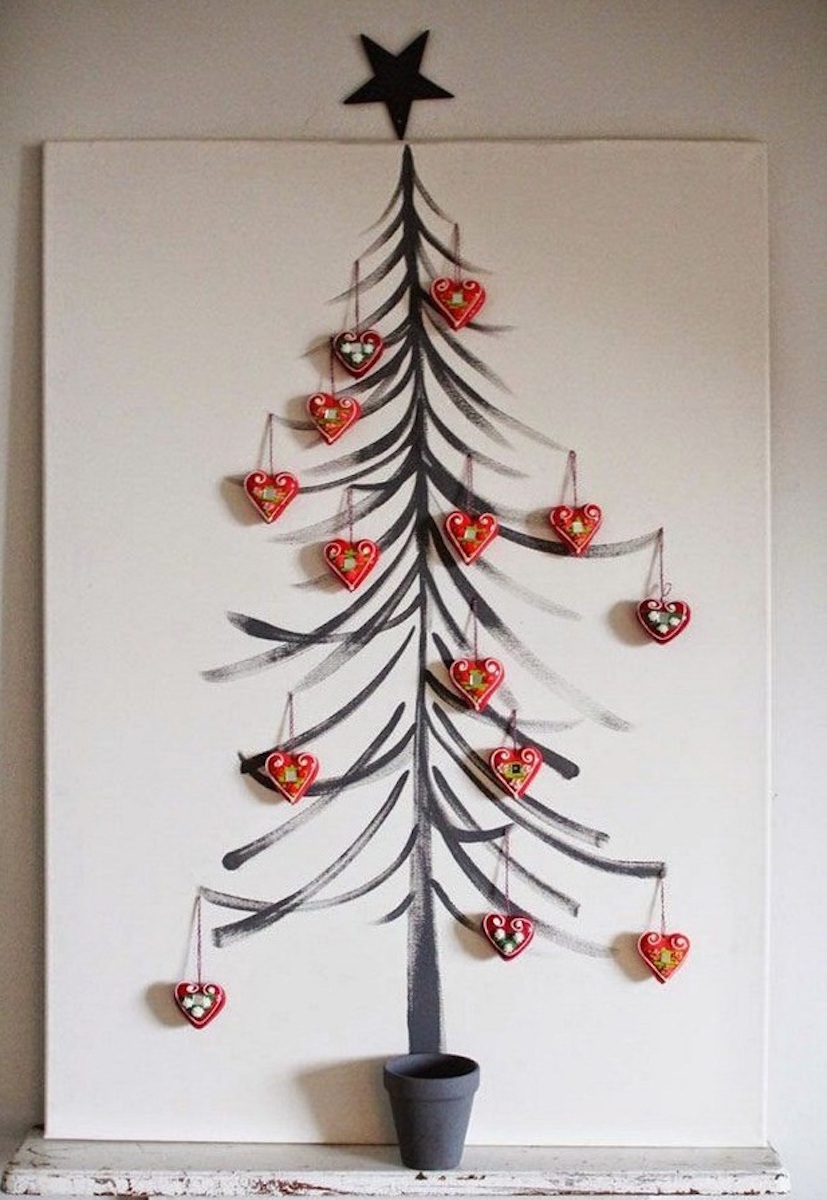 Painted Christmas Tree {Christmas Tree Alternatives}