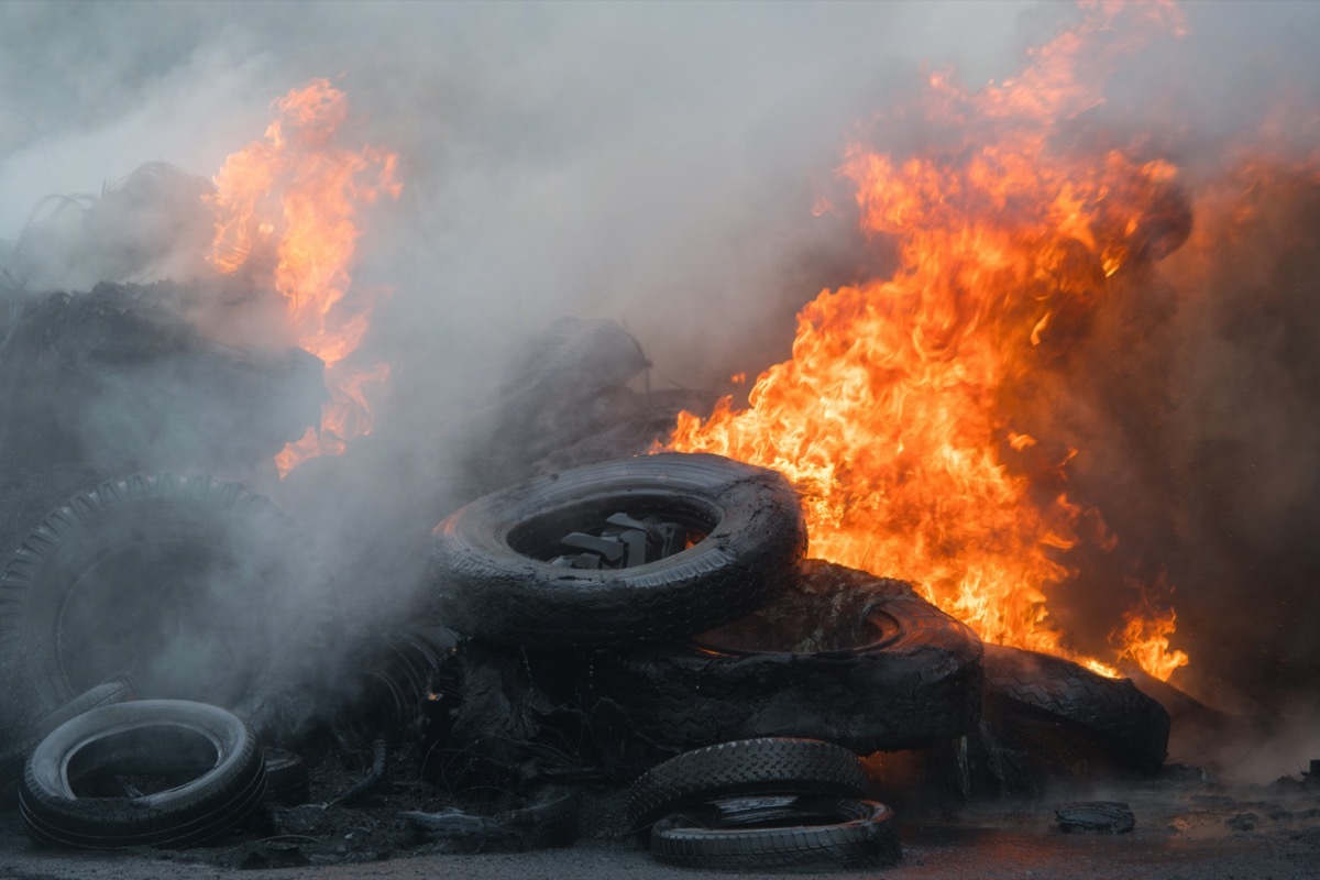 Fire, burning tires 