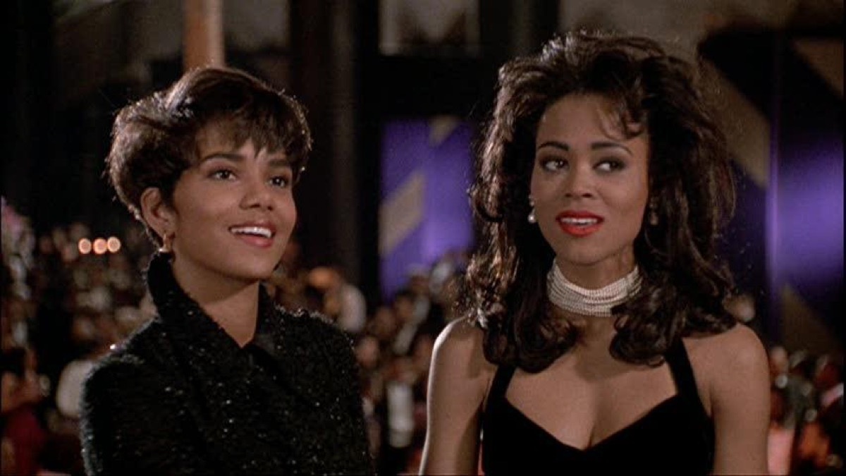 halle berry in boomerang