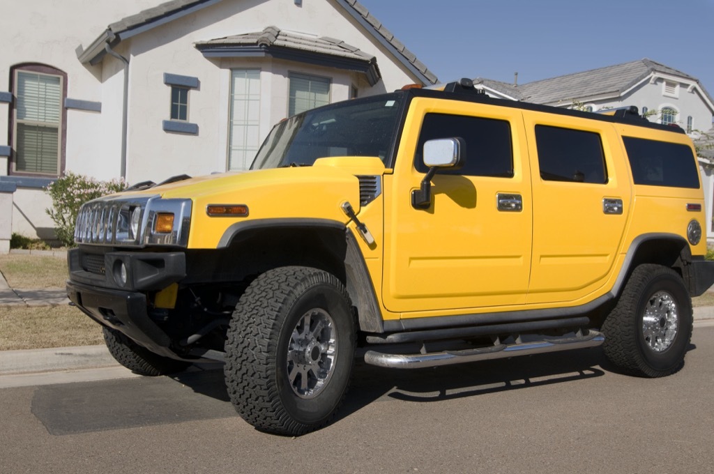 50 things no man over 40 should own hummer