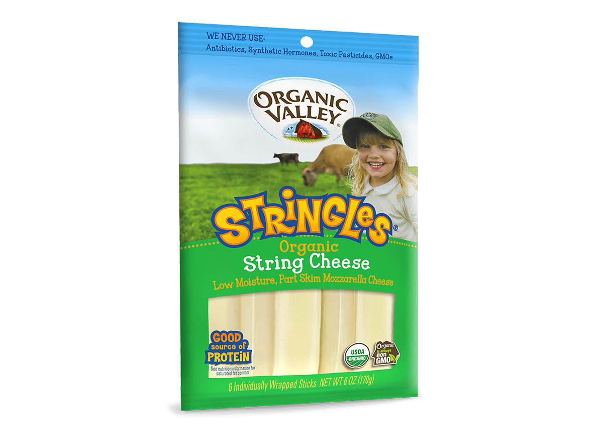Organic-Valley-Mozzarella-Stringles
