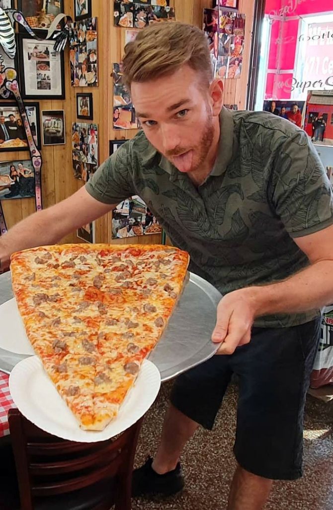  Viral pizza on social media #2 | New Foodie Trend Is A Giant Pizza Slice – The Biggest You've Seen | Her Beauty