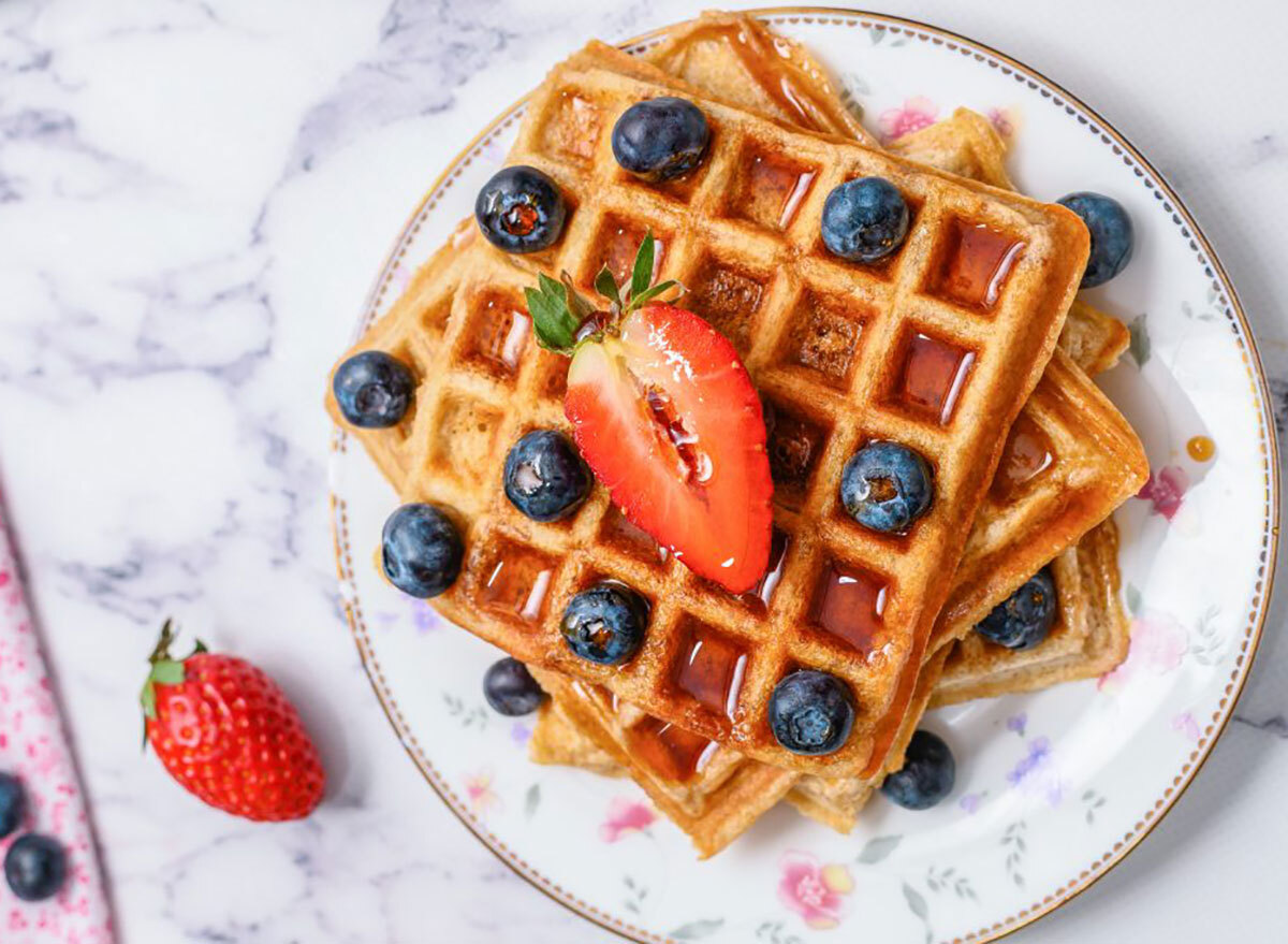whole wheat waffles with berries