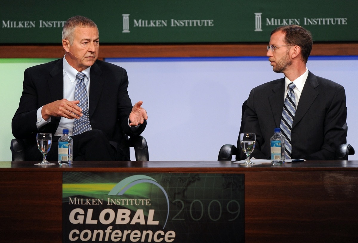 Jim Goodnight, CEO, SAS, (L) and Douglas Elmendorf, Director, Congressional Budget Office participate in the U.S. Overview: When Will Growth Resume? panel at the 2009 Milken Institute Global Conference in Beverly Hills, California on April 27, 2009.