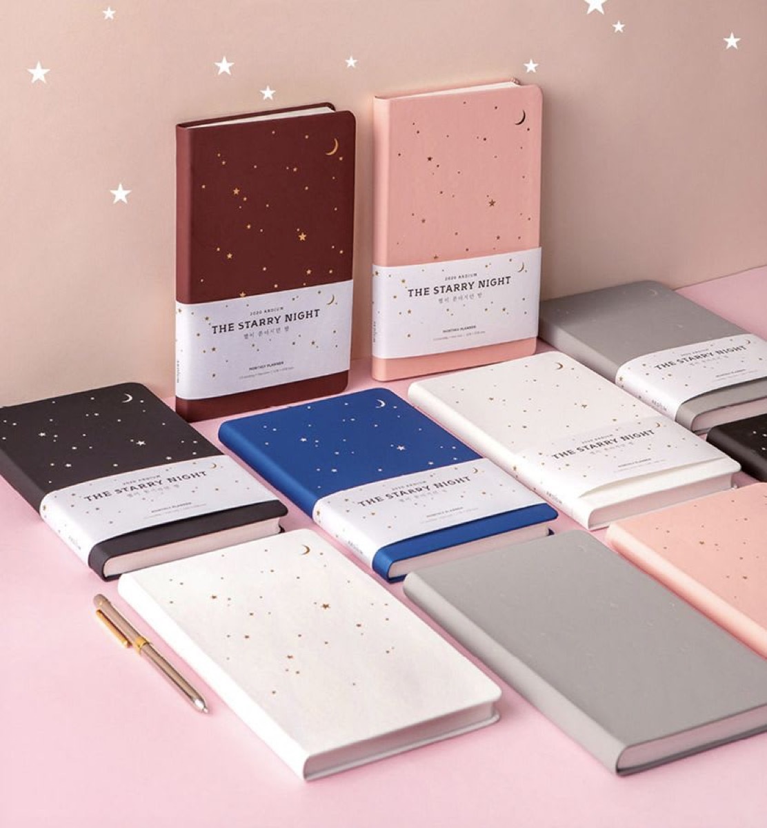 Set of 2020 planners with star design