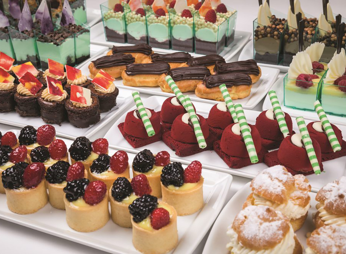 dessert trays at luxor buffet in las vegas
