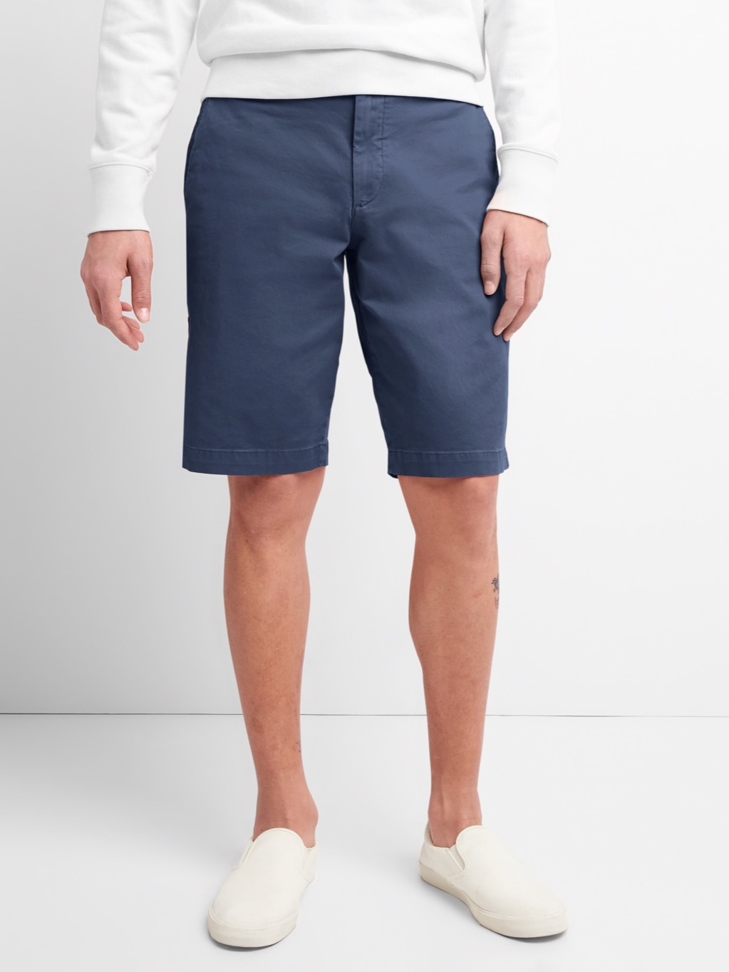 gap shorts summer essentials 