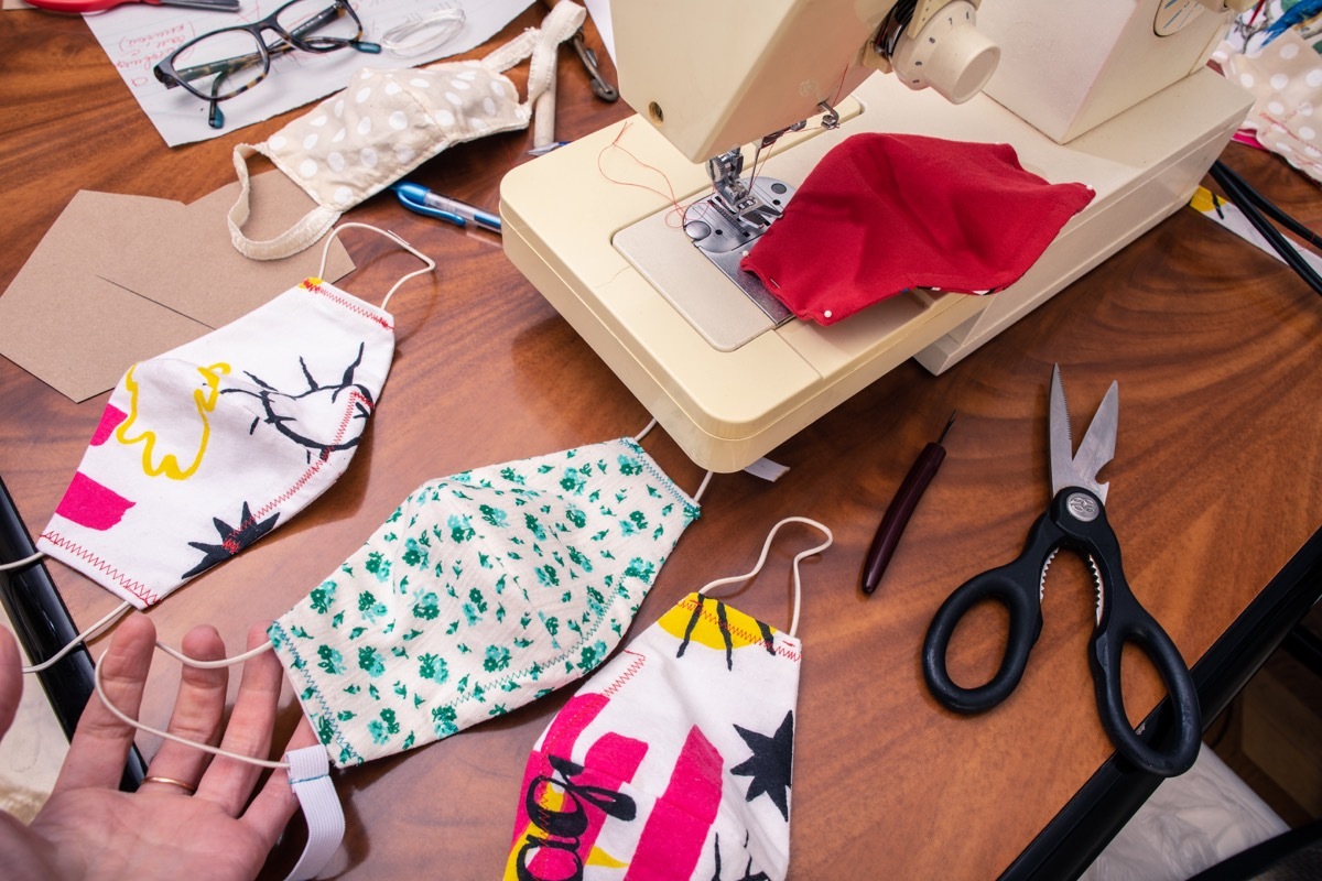 making fabric face masks with sewing machine