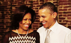 barack-and-michelle-obama-sweetest-moments-24