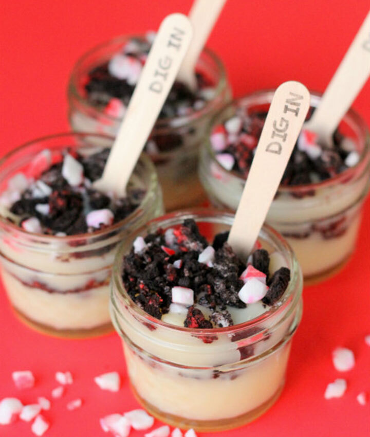 Candy cane oreo pudding cups